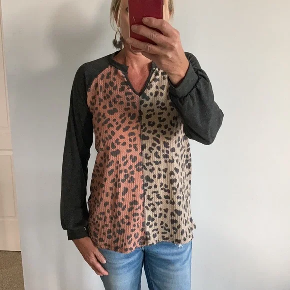 Animal Print, Long Sleeve Top - Picture 3 of 8